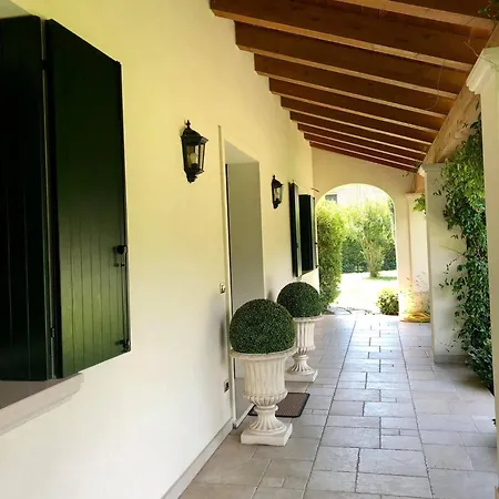 Charme Tra E Abano Terme *