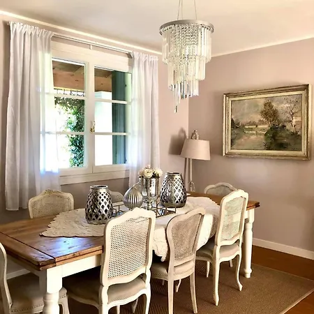 Charme Tra E Abano Terme Homestay